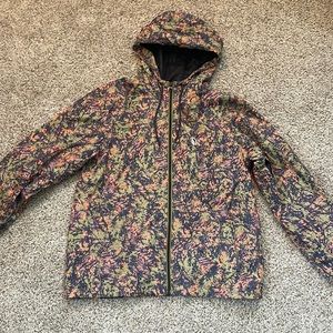 Volcom wind breaker size M